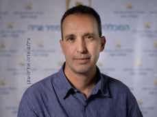 פרופסור ורד פדלר קרוואני
